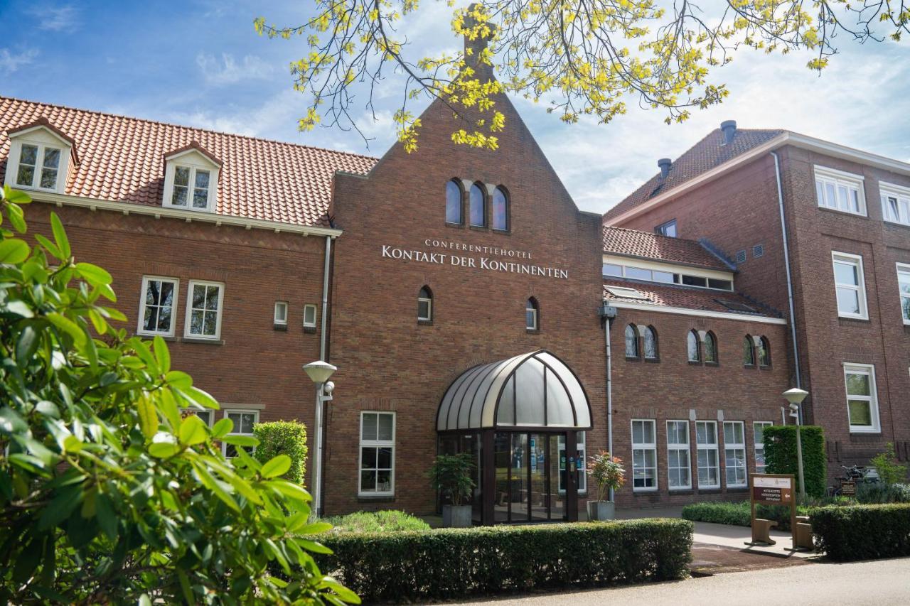 Hotel Kontakt Der Kontinenten Soesterberg Exterior photo